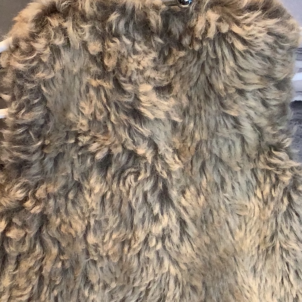 OshKosh Genuine Kids Faux Fur Brown Cream Vest Size 2T - Picture 7 of 9